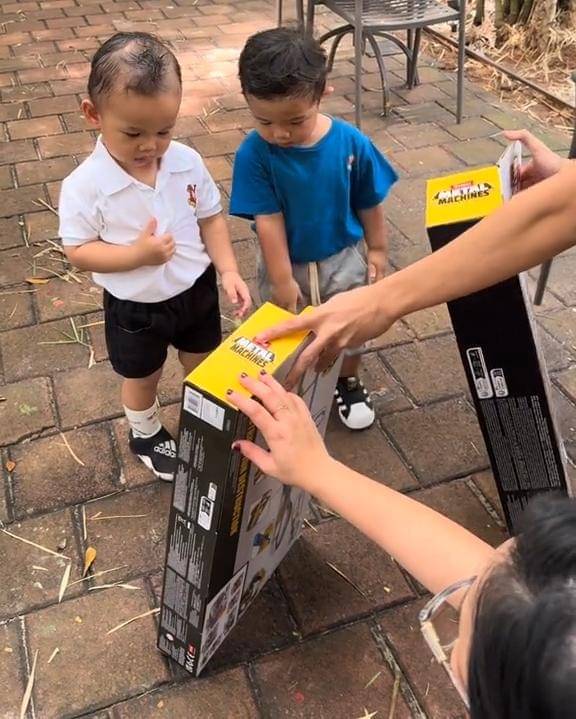 TikTok.com/abe_daily